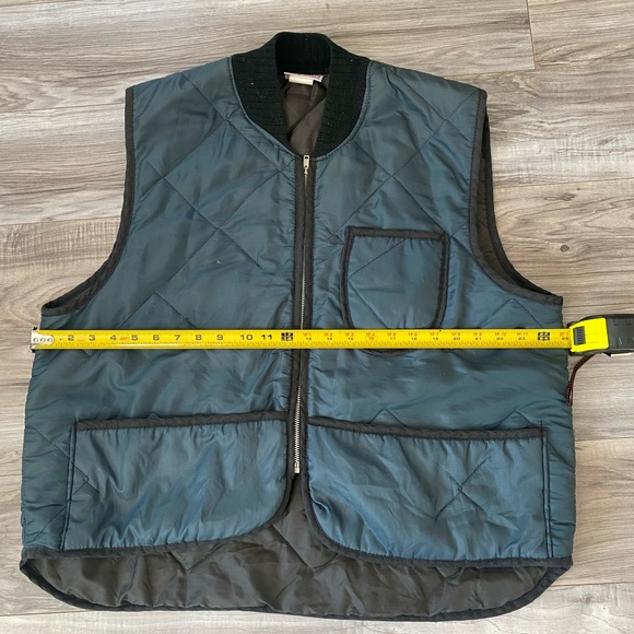 Vintage WearGuard Men's Quilted Insulated Work Vest Size Large Navy Blue - Picture 6 of 8